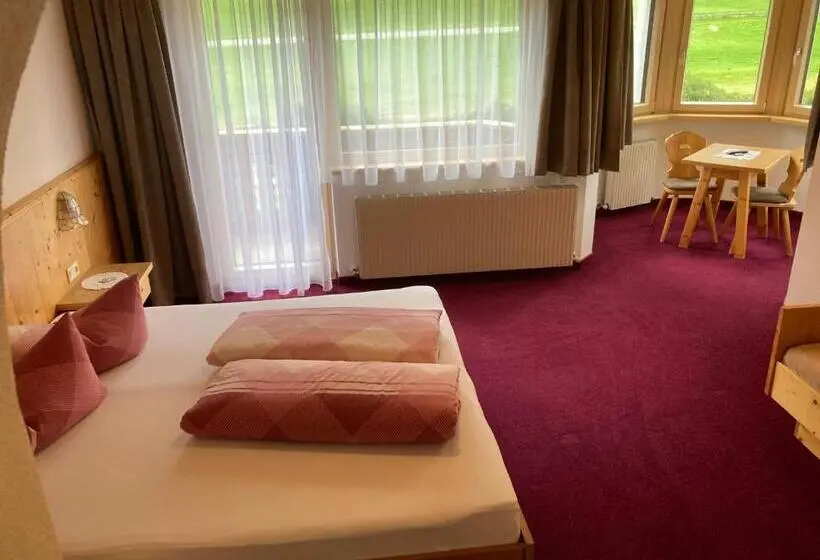 اتاق استاندارد سه نفره, Garni Apart Wallamotta Silvretta Card Premium Betrieb