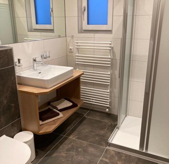 Номер Стандарт Трехместный, Garni Apart Wallamotta Silvretta Card Premium Betrieb