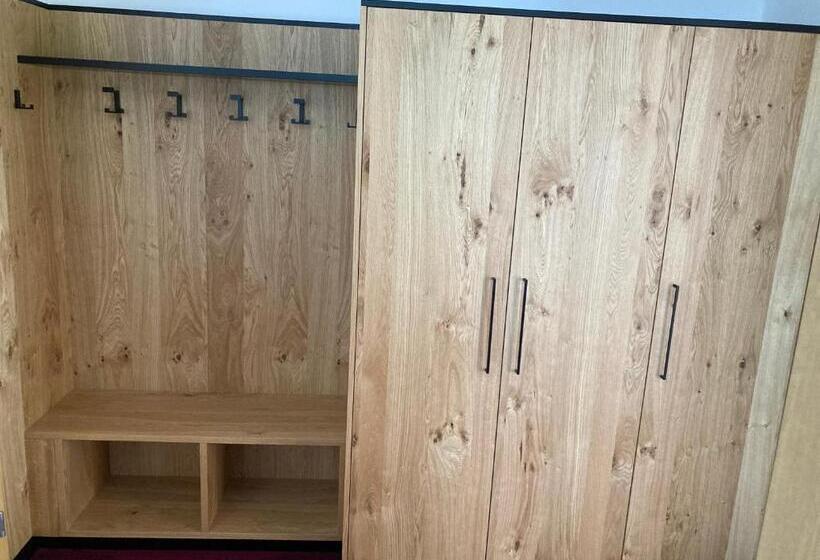 Номер Стандарт Трехместный, Garni Apart Wallamotta Silvretta Card Premium Betrieb