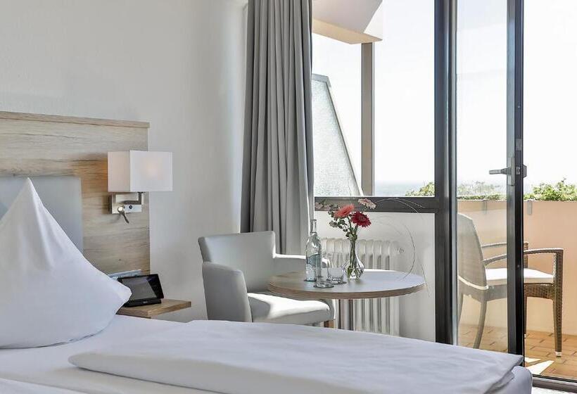 Номер Стандарт Индивидуальный с Балконом, Arens Hotel 327mnn