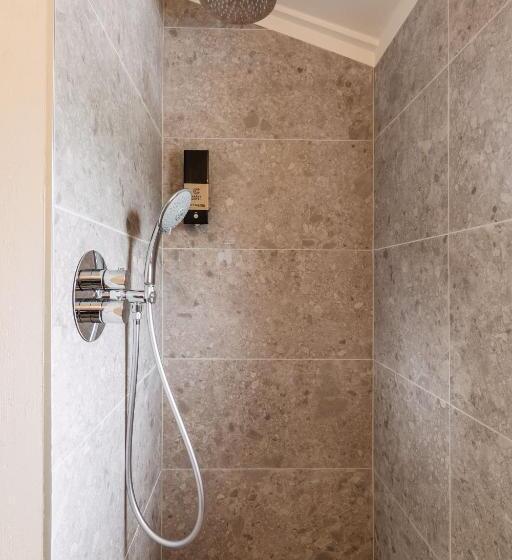 标准工作室, C Hotels Zeegalm