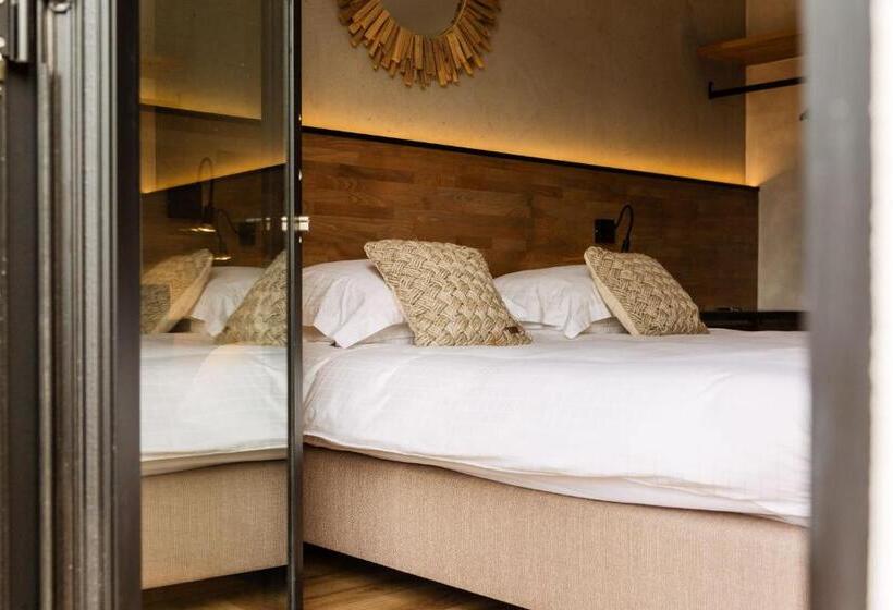 Номер Стандарт с Балконом, C Hotels Zeegalm