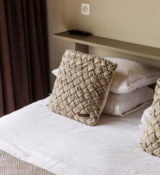 标准工作室, C Hotels Zeegalm