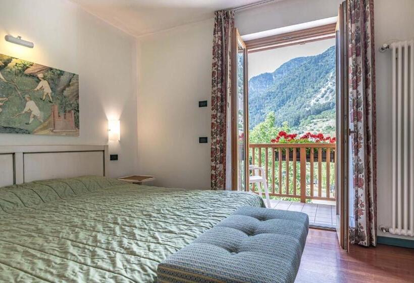 شقة غرفتين, Club Hotel Tenno