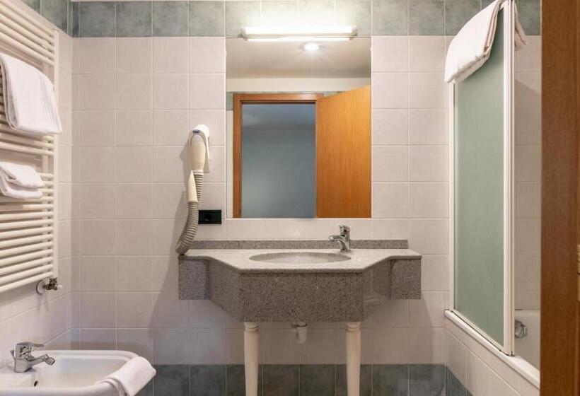 غرفة كلاسيكية, Club Hotel Tenno