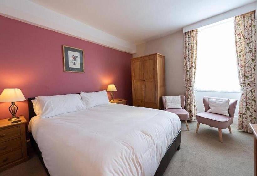 スタンダードルーム, Corinium Hotel & Restaurant