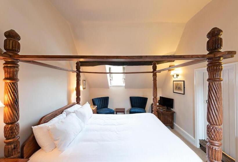 スタンダードルーム, Corinium Hotel & Restaurant