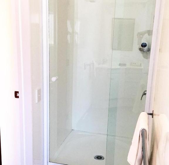 דירת דלוקס 2 חדרי שינה, Fairway Motel & Apartments