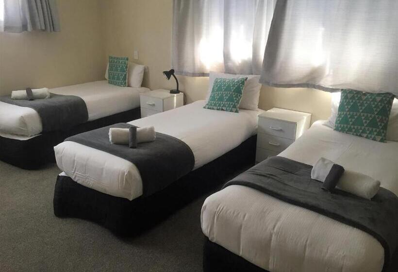 דירת דלוקס 2 חדרי שינה, Fairway Motel & Apartments