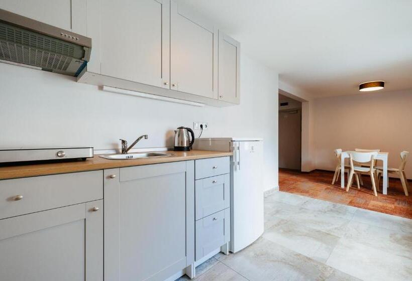 شقة غرفة واحدة, Horeka Hotel & Spa