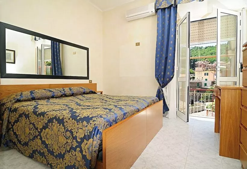 اتاق استاندارد یک نفره, Albergo Paradiso