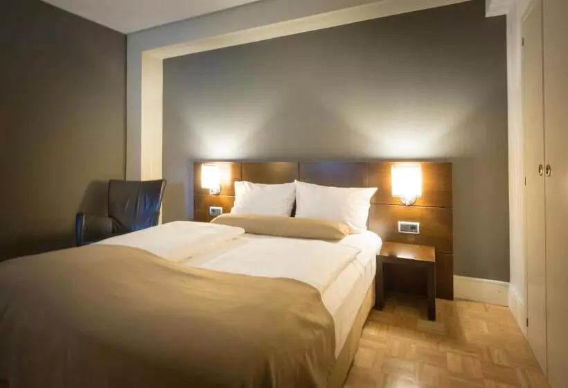 Standard Room, Altera