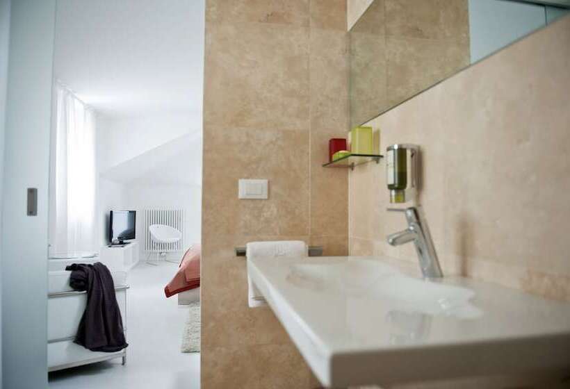 Номер Престиж, Boutique Hotel Imperialart