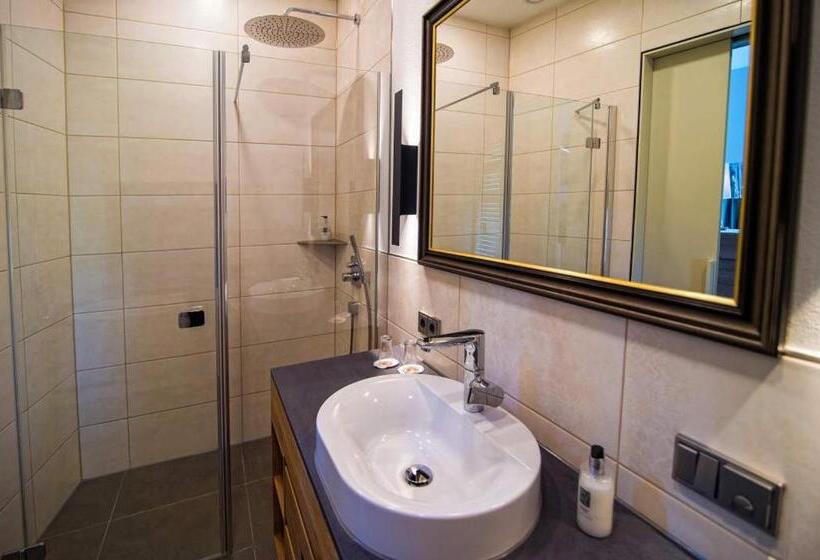 バルコニー付スイート, Burg Colmberg