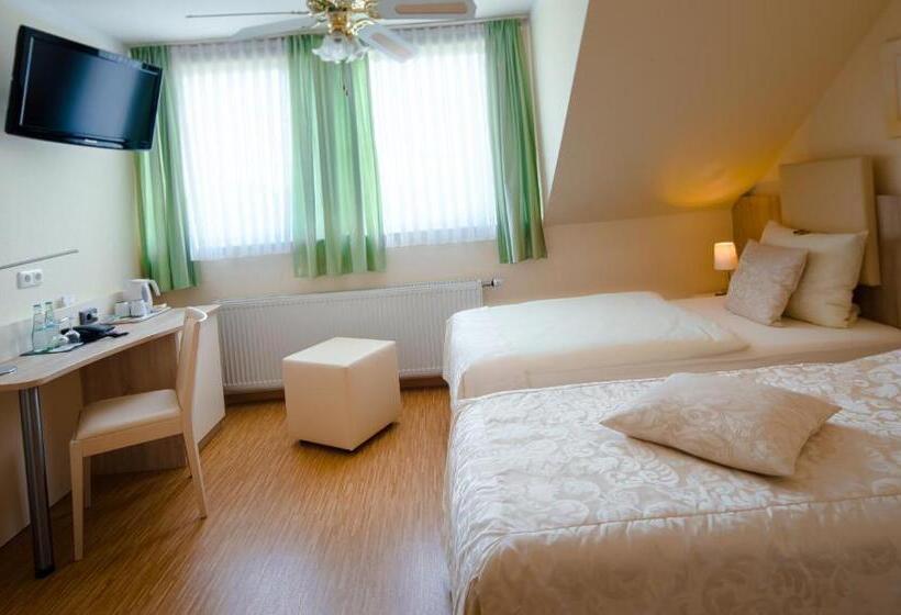 חדר סטנדרט יחיד, Carlton Mayfair