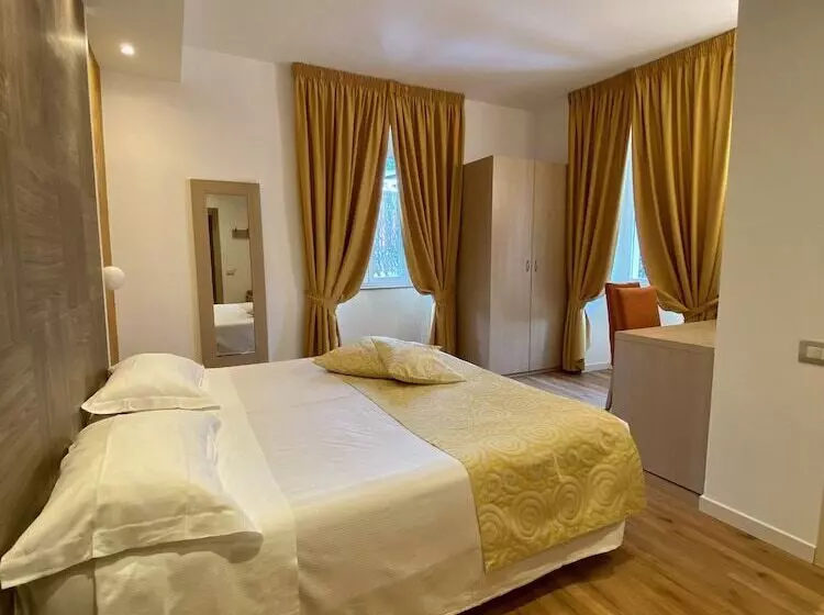Standard-huone, Centrale