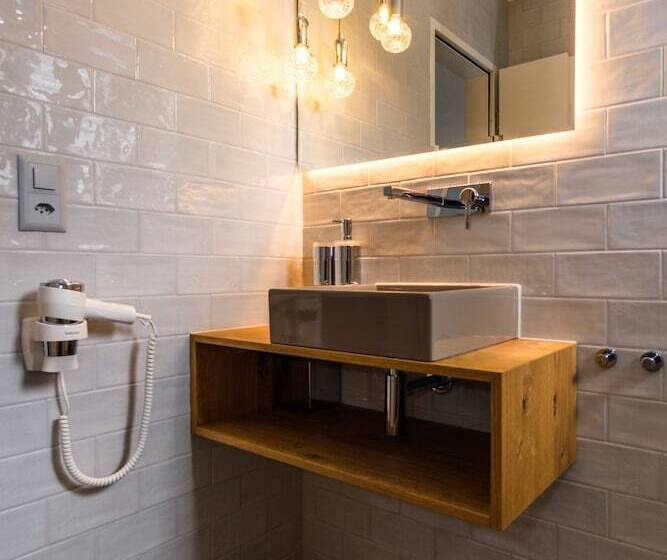 Номер Стандарт Трехместный, Edelweiss