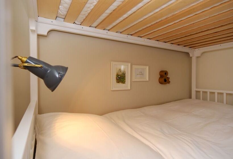 Четырехместный Номер Стандарт, Edelweiss