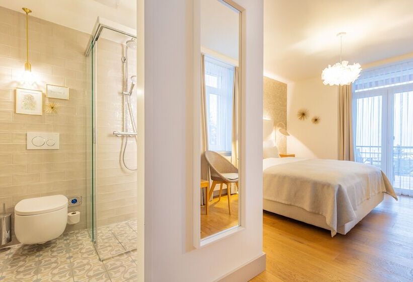 Номер Superior с Балконом, Edelweiss