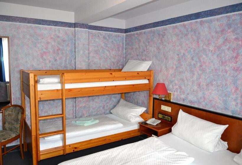 四人标准间, Gasthof Altes Rathaus Garni