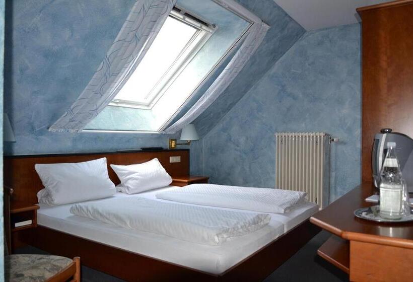 四人标准间, Gasthof Altes Rathaus Garni