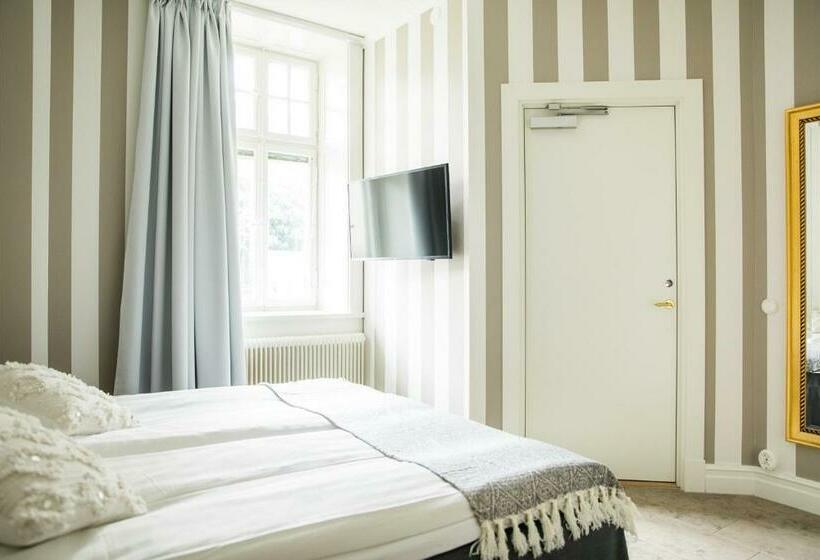 اتاق استاندارد, L Breda Blick