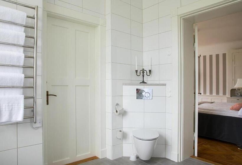 سوییت لوکس, L Breda Blick