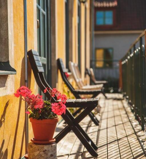 اتاق استاندارد با بالکن, L Breda Blick