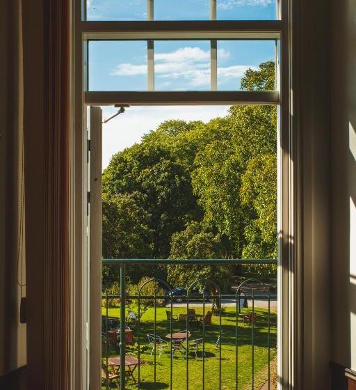 اتاق استاندارد با بالکن, L Breda Blick