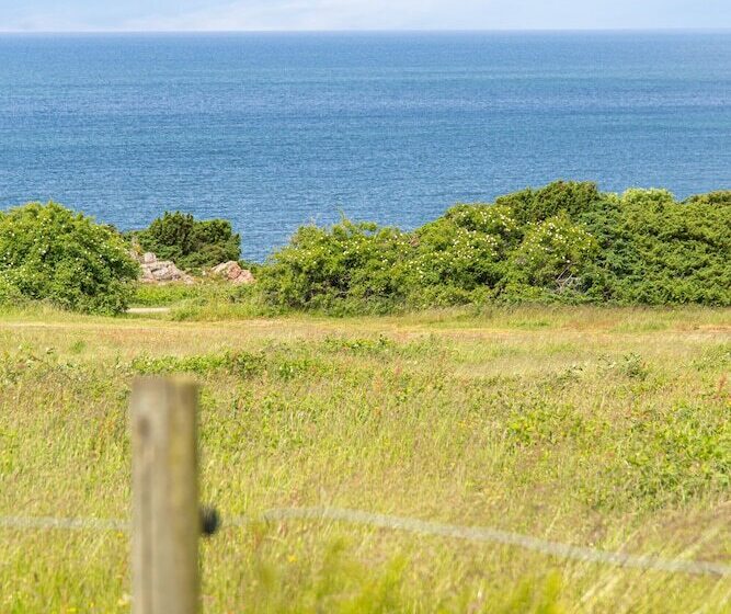 غرفة قياسية مطلّة علي البحر, L Och Restaurang Hovs Hallar