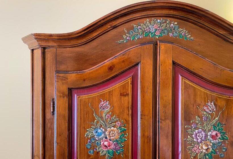 디럭스 주니어 스위트, La Plumeria