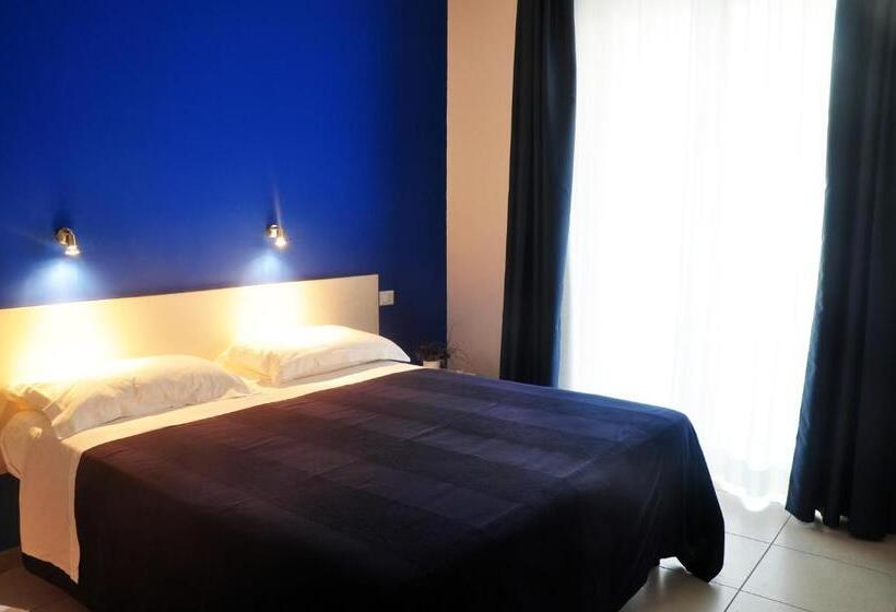 バルコニー付きスタンダードルーム, La Punta