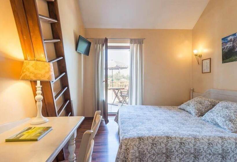 חדר סטנדרט, Logis Hôtel Les 3b