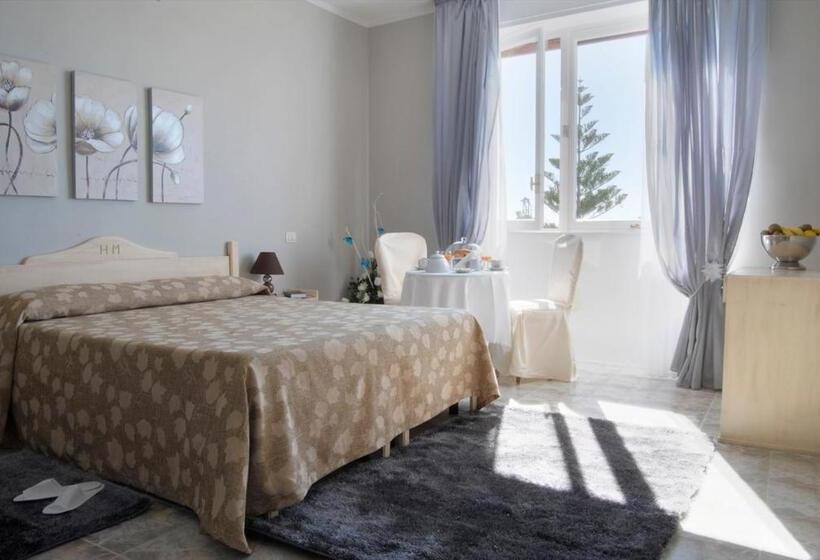 غرفة قياسية مطلّة علي البحر, Mediterraneo