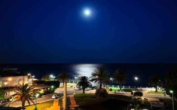 غرفة قياسية مطلّة علي البحر, Mediterraneo