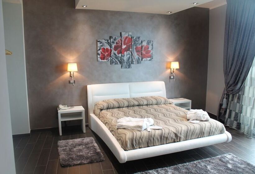 غرفة قياسية, Mediterraneo