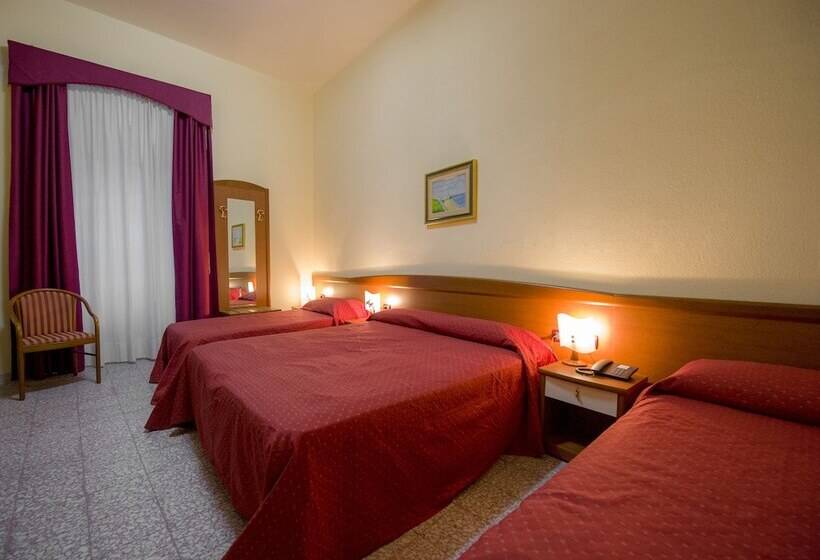 4인용 스탠다드 룸, Miramare