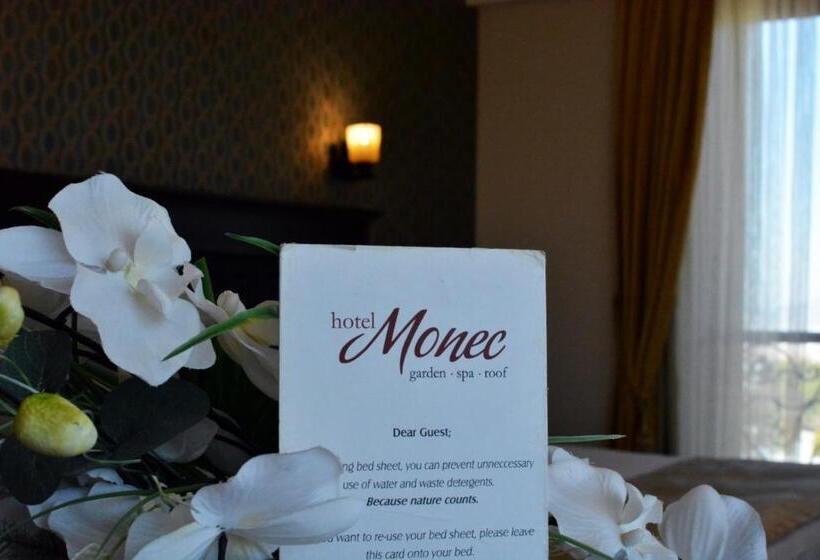 Quarto standard, Monec