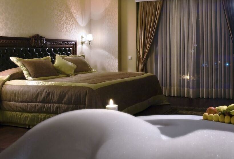 Quarto deluxe, Monec