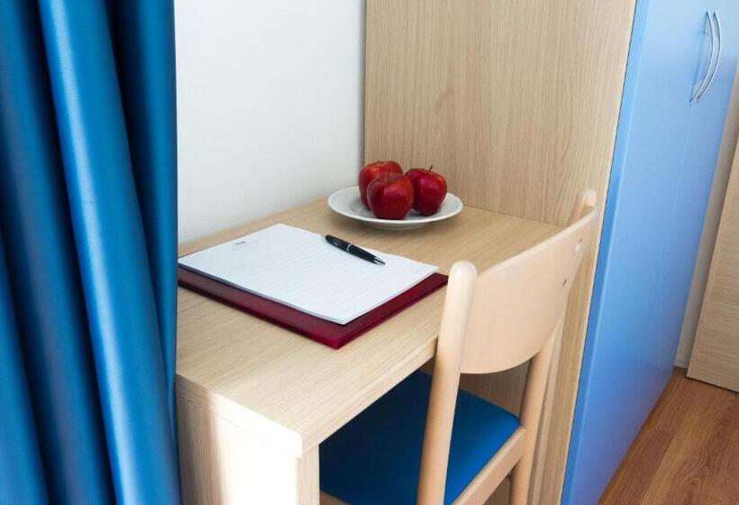 带阳台的标准单人间, Hi Hotels Riva