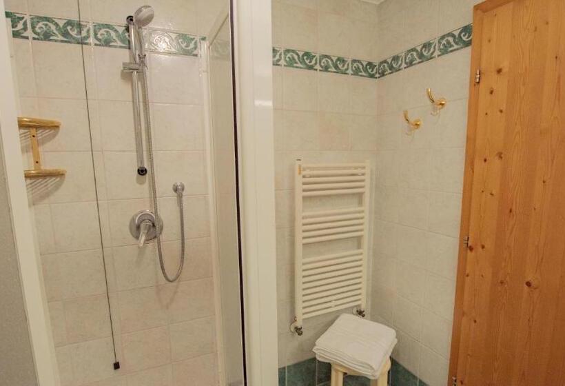 غرفة إقتصادية, Diamant Park