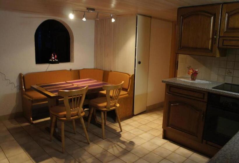 Family Suite, Petit Helvetia Budget