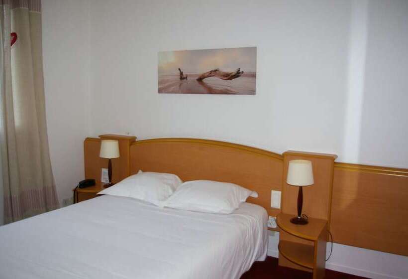 غرفة قياسية, Queen Serenity