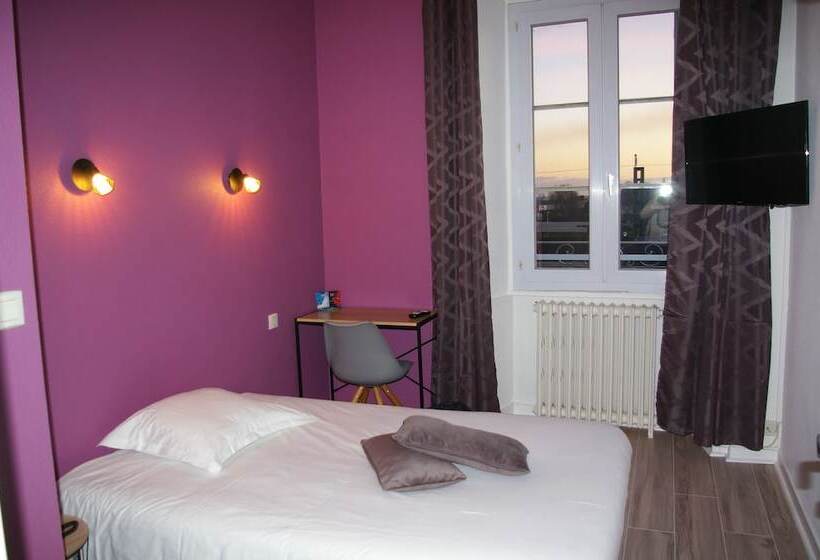 غرفة قياسية فردية, Queen Serenity