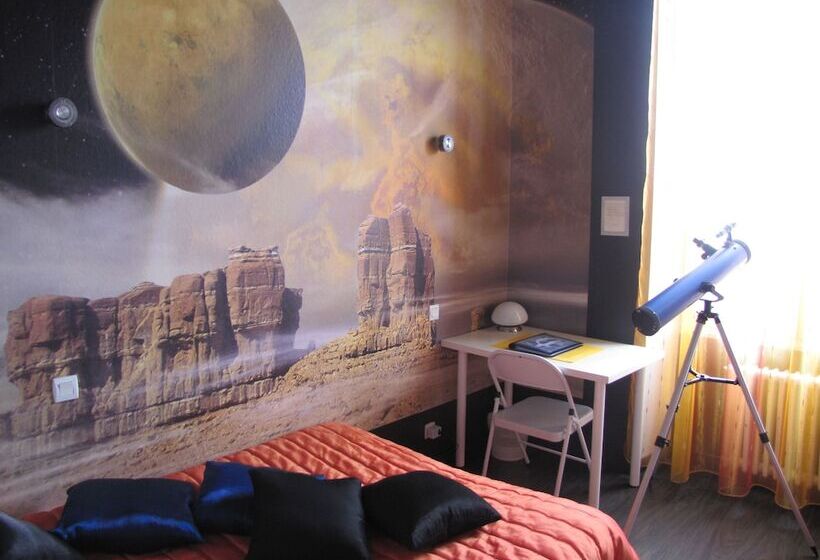 غرفة قياسية, Queen Serenity