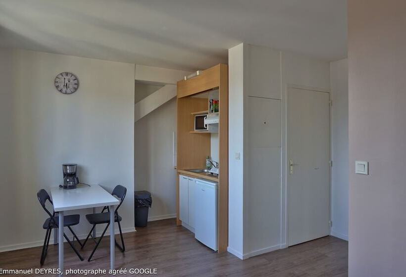 إستوديو قياسى, Queen Serenity