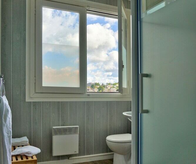 غرفة سوبيريور, Queen Serenity