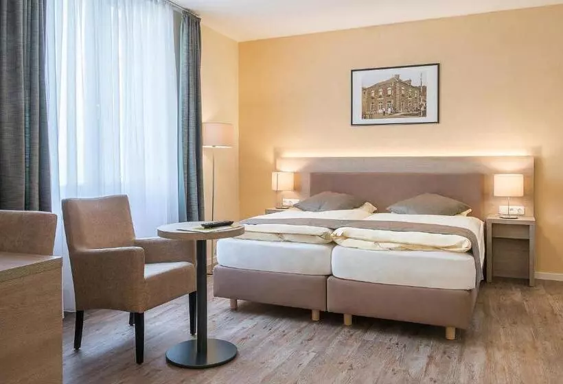 اتاق راحتی یک تخته, Logis Hotel Restaurant Dimmer