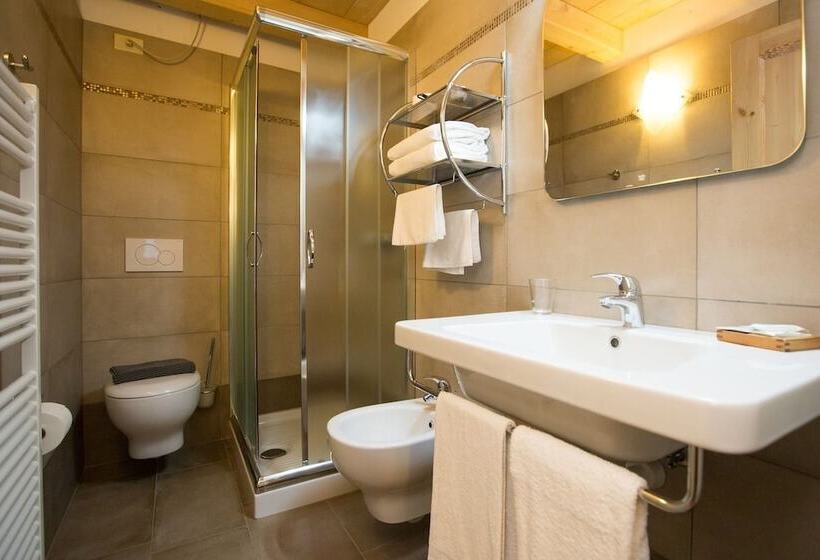 غرفة سوبيريور, Restaurant La Barme