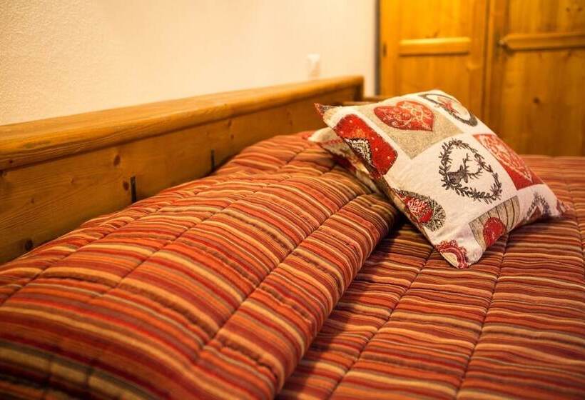 غرفة سوبيريور, Restaurant La Barme